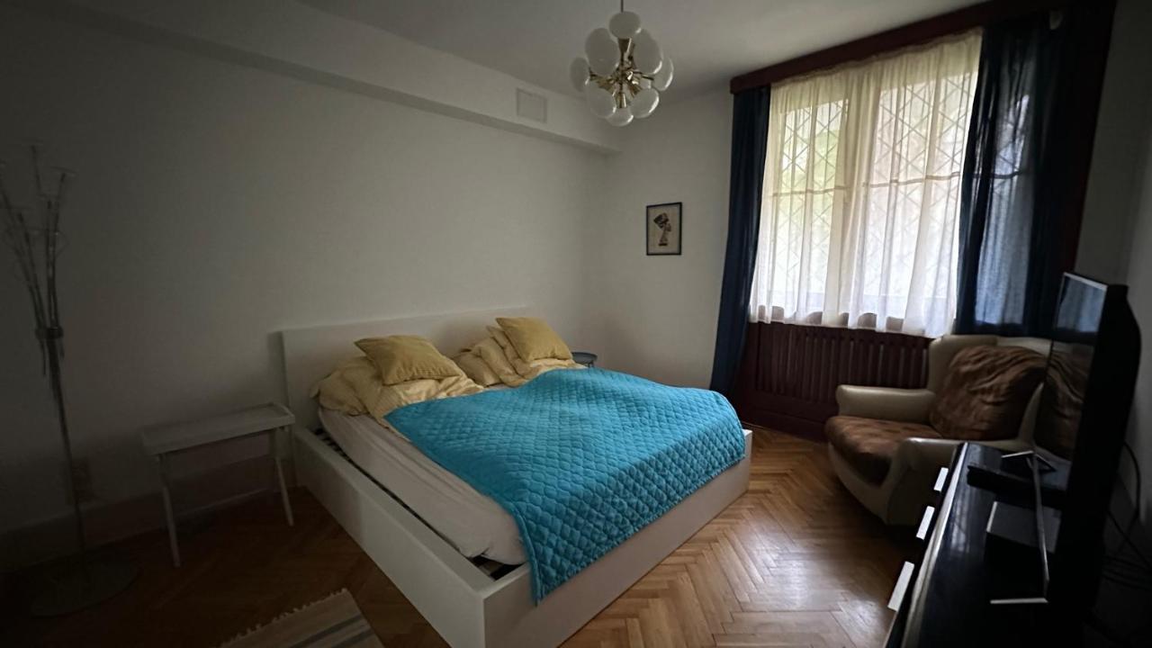 Cosy Apartman In Green Buda Будапеща Екстериор снимка