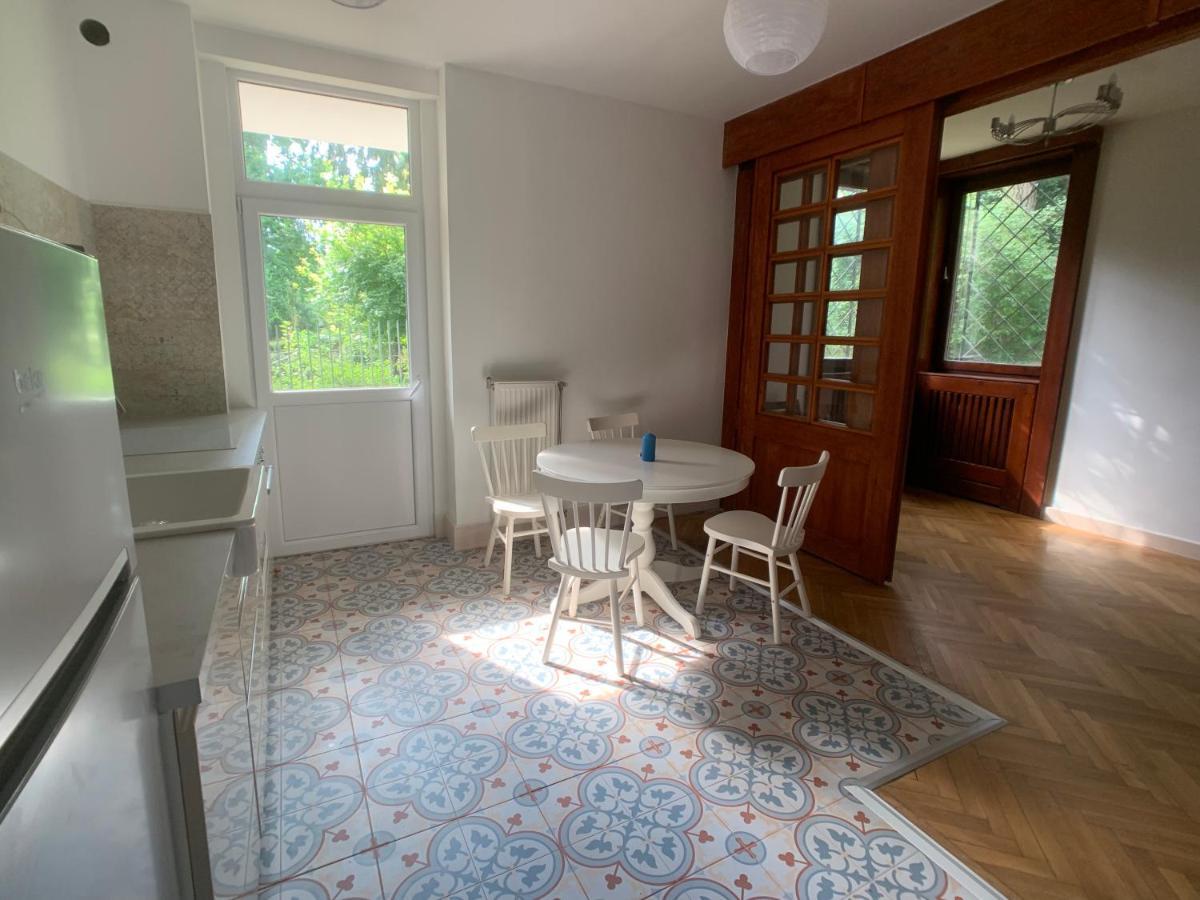 Cosy Apartman In Green Buda Будапеща Екстериор снимка